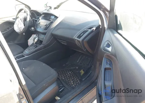 2018 Ford Focus Se z USA, uszkodzony, nr VIN 1FADP3F26JL206968